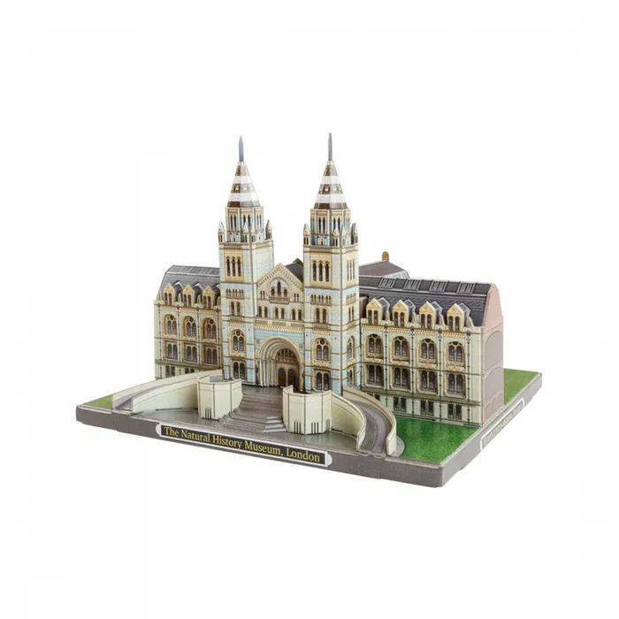 Музей естествознания. Картонная модель