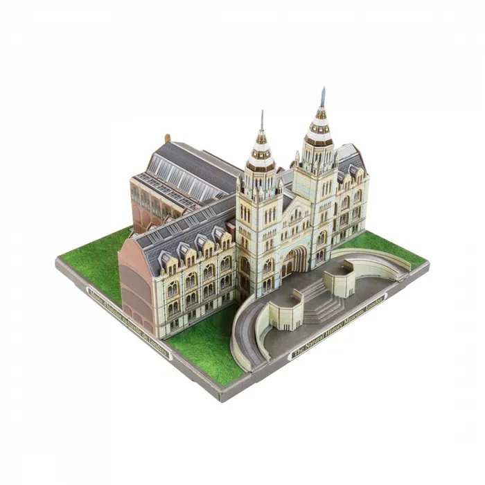 Музей естествознания. Картонная модель