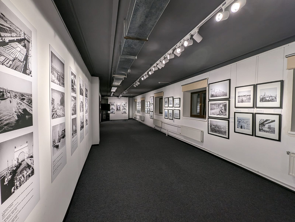 Выставка «Выбор Евгения Халдея» в Норильском музее, 2024