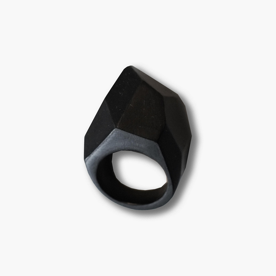 Кольцо «Грани»