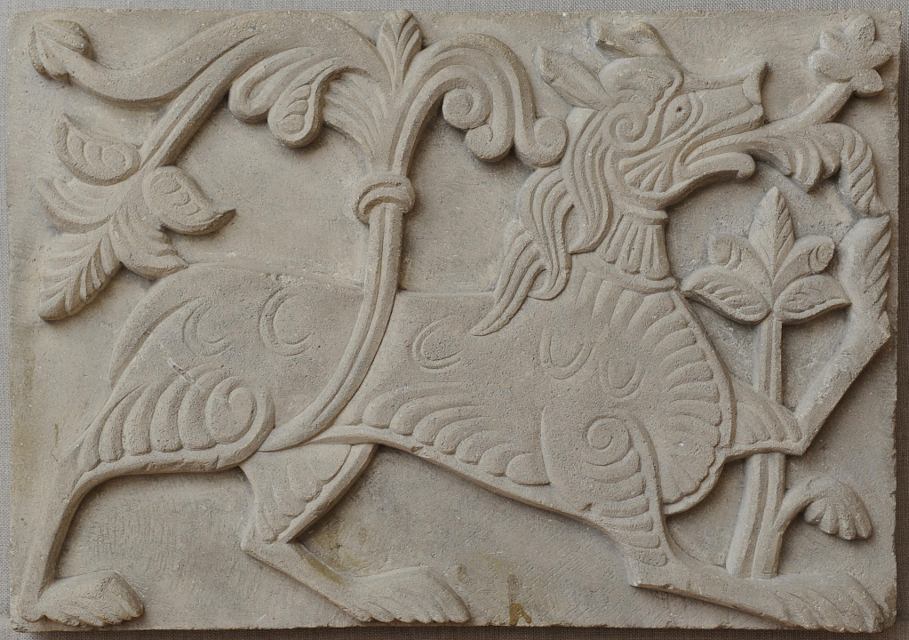 Барс с процветшим хвостом Рельеф на фасаде Георгиевского собора, Копия, Владимиро-суздальский музей-заповедник